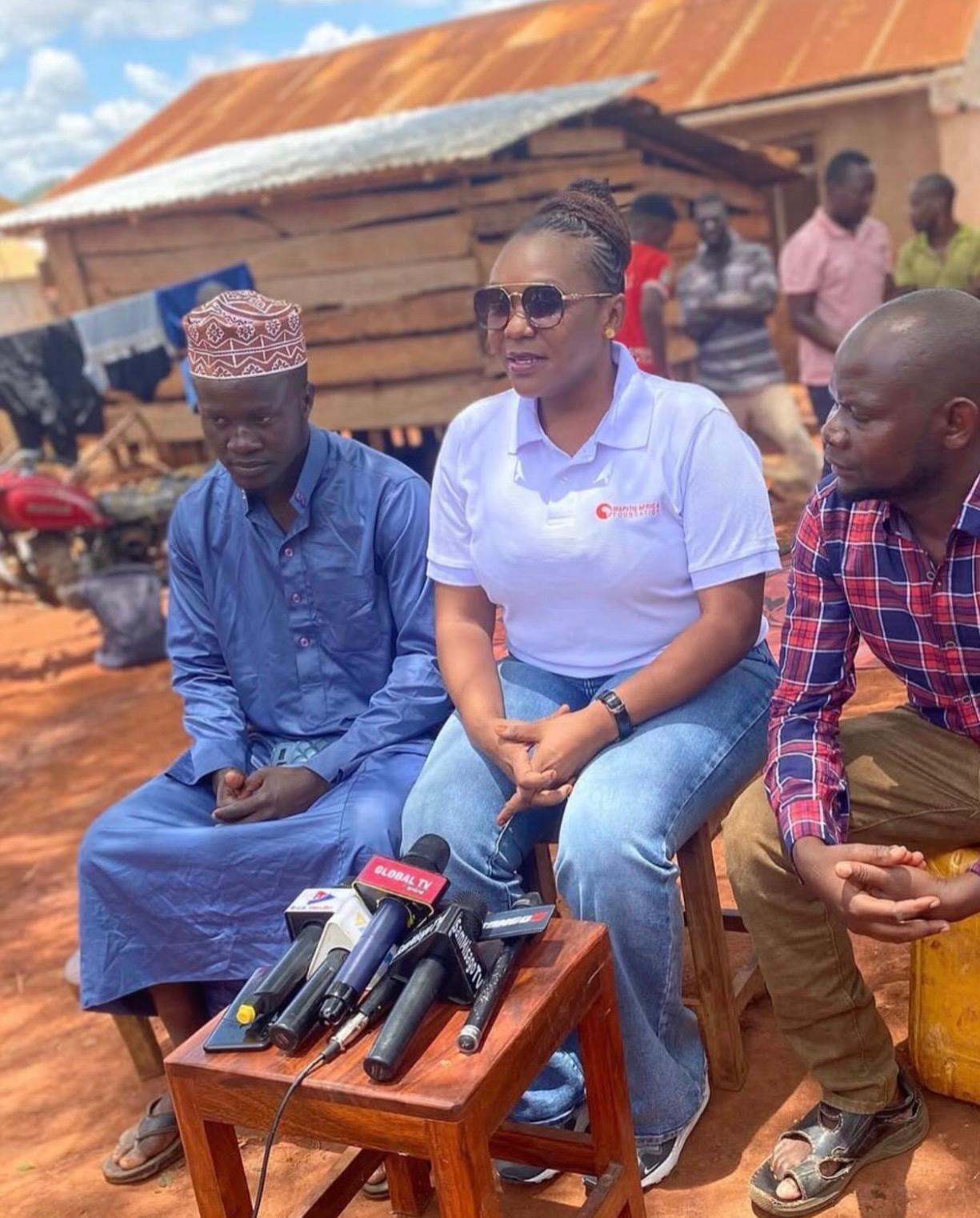 Mapito Africa Foundation community outreach program and food distribution